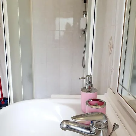 L'albero Di Giada, Fiori E Frutti דירה *