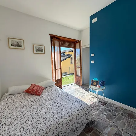 L'albero Di Giada, Fiori E Frutti * Almese